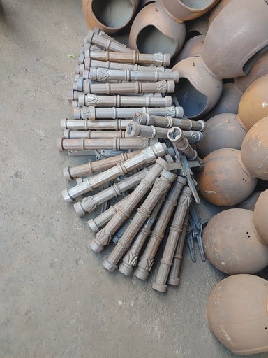 [CBCF02] Cột gang đúc chân bàn cà phê - size to (5.5kg) - CBCF02 (đã gia công)